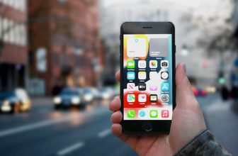 Best iPhone SE 2020/2022 screen protector [Top Rated]